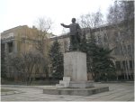 Памятник Серго Орджоникидзе в НКМЗ г. Краматорск Донецкой области Памятник Серго Орджоникидзе в НКМЗ г. Краматорск Донецкой области