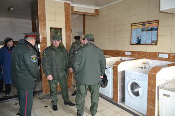 Александр Замиралов вместе с заместителями с рабочим визитом посетили Дзержинскую ИК (№ 2) Александр Замиралов вместе с заместителями с рабочим визитом посетили Дзержинскую ИК (№ 2)