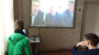 Skype-����